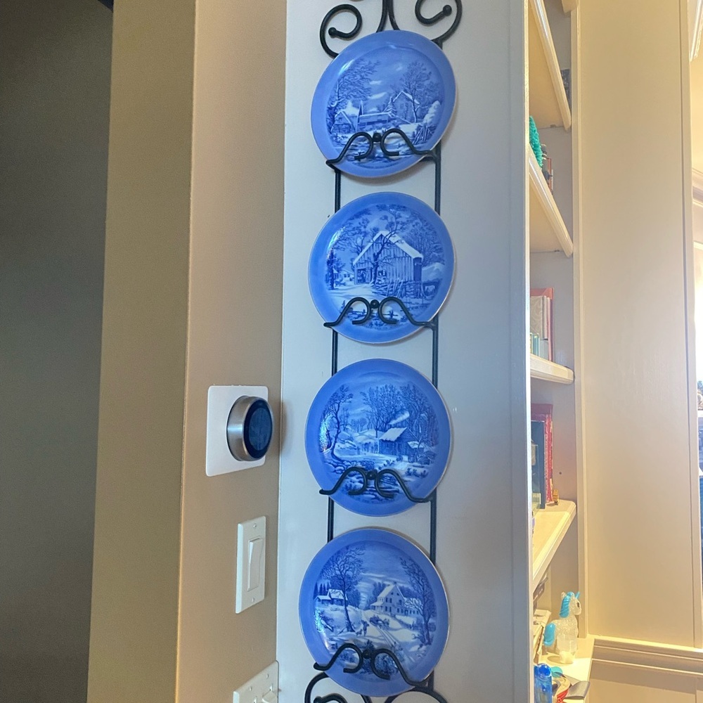 4 WINTER SCENES Vintage 8 1/8" Blue & White Collector Plates Made Midcentury